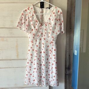 19 Cooper White and Red Floral Midi Dress